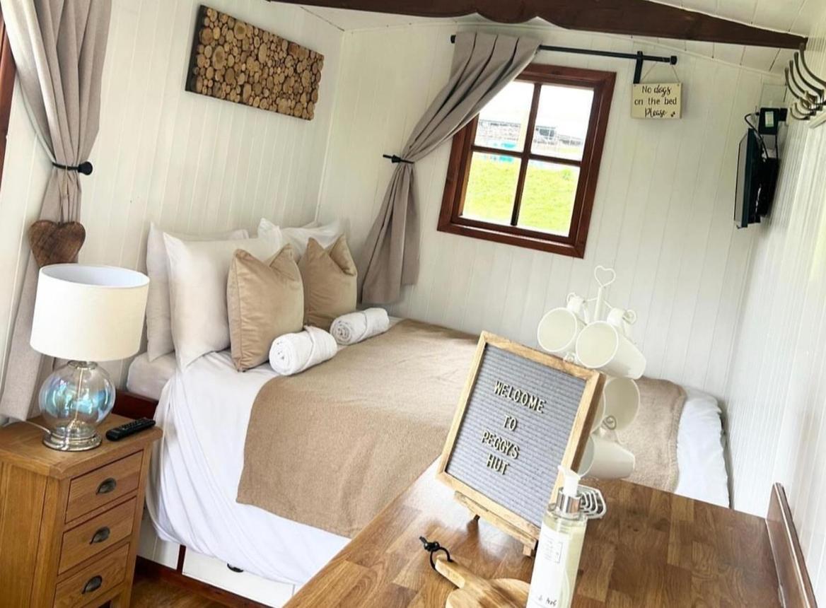فندق Peggy'S Hut Astbury المظهر الخارجي الصورة